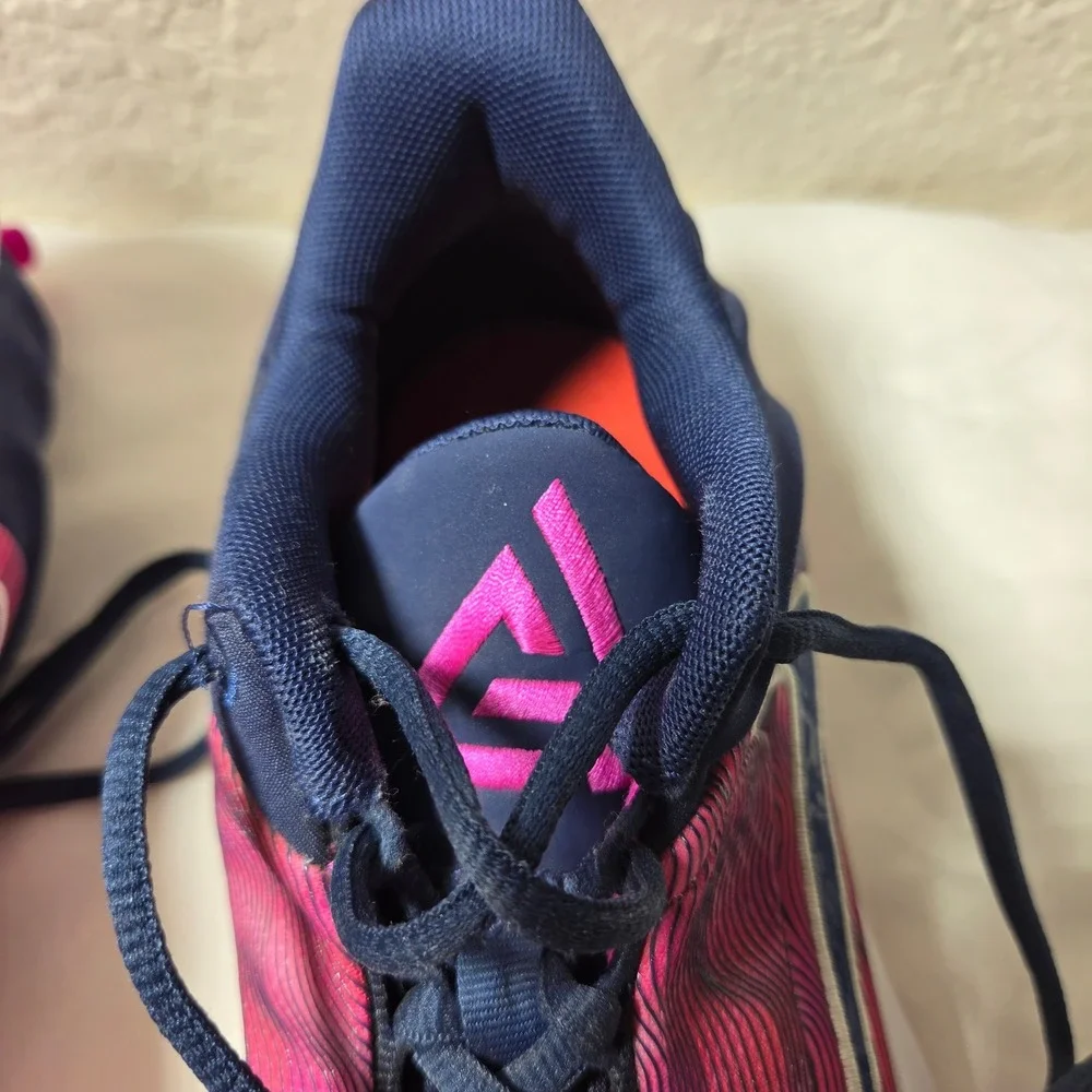 Nike Giannis Immortality 3 Pink Navy Blue Basketball Shoes IH7662-600 Youth 4Y